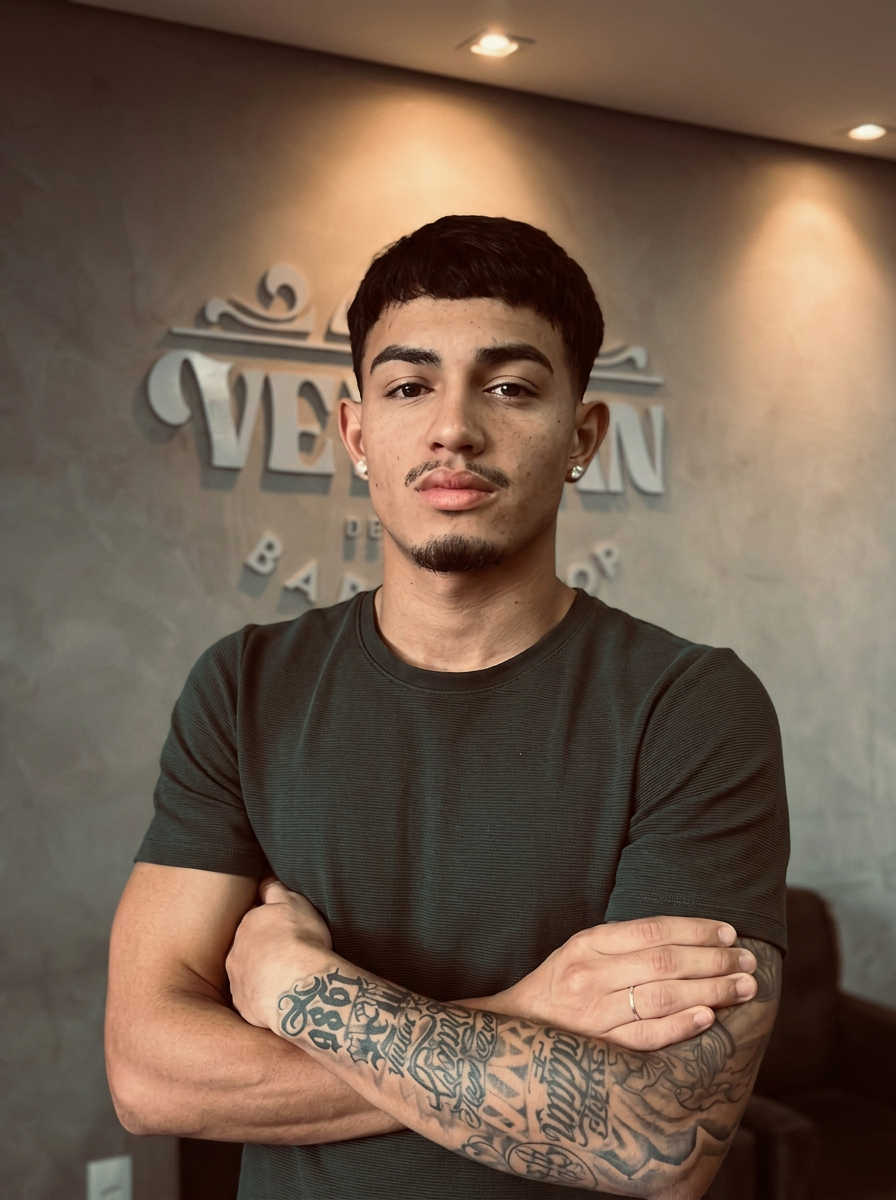 Kayke Foggiatto — Barbeiro na Veteran Barbearia
